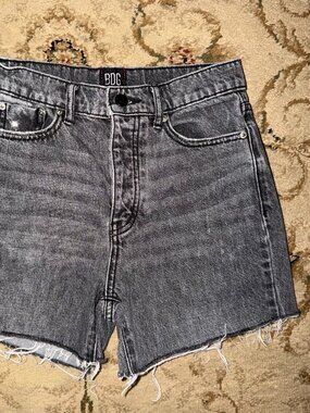 bdg cut off shorts